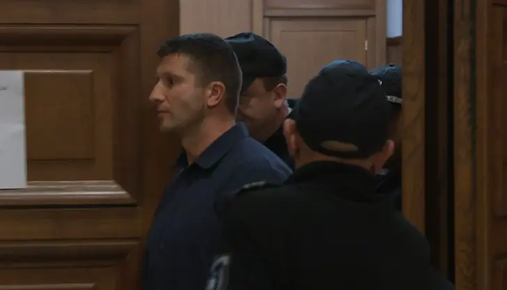 Служителят е обвинен в причиняване на средна телесна повреда на журналистката Соня Колтуклиева Служителят е обвинен в причиняване на средна телесна повреда на журналистката Соня Колтуклиева