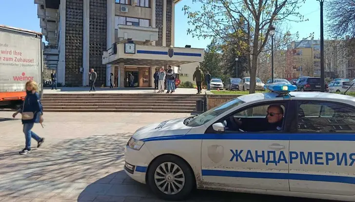 Охрана на 217 300 бюлетини за президентските избори в Русе