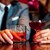 Семейните двойки, които пият заедно, по-рядко се разпадат
