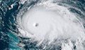 Ураганът „Дориан“ отслабна до четвърта категория