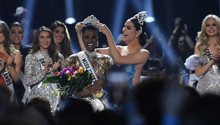 Зозибини Тунзи спечели короната в международния конкурс "Мис Вселена - 2019"