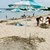 Плажът в Крайморие посрещна първите туристи с чадъри по 5 лева