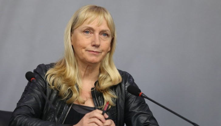 Елена Йончева: Пасивното поведение на българските власти, бягството им от дискусиите, ще има сериозни последствия за България