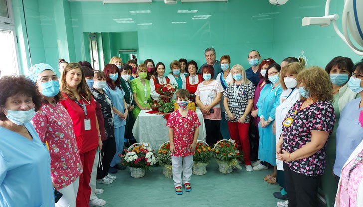 Млади кадри попълват екипа в Акушеро-гинекологичния комплекс към Университетската болница "Канев"