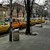 На ключови места по улица "Борисова" тротоарите са в лошо състояние