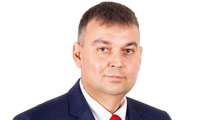 Емил Янков влиза на мястото на оттеглилата се доброволно депутатка