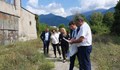 Крум Зарков провери терена в Самораново, където ще бъде построен нов затвор