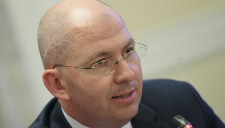 Партията може да бъде мост между отделните партии, заяви Румен Йончев