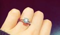 Свекърва откри годежния пръстен на снаха си след 21 години престой в тоалетната