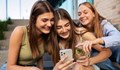 TikTok въвежда дневно ограничение за непълнолетните потребители