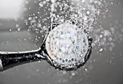 Вредна ли е чешмяната вода за кожата и косата?