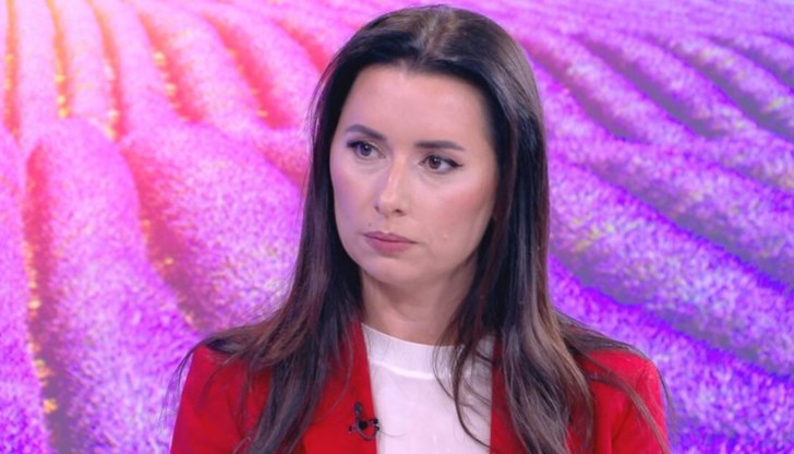 Кобилкина е предложила развода, а съпругът ѝ е приел с облекчение това предложение Кобилкина е предложила развода, а съпругът ѝ е приел с облекчение това предложение