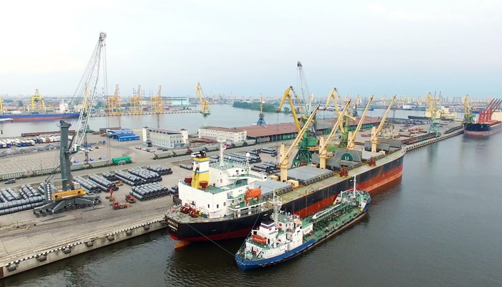 Руските пристанищата отчитат ръст на товарооборота