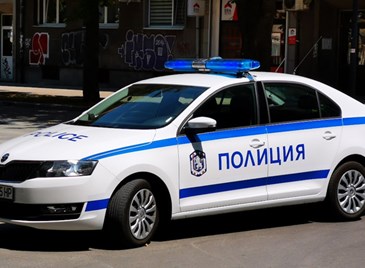 Двама мъже нападнаха и преследваха русенец с автомобили