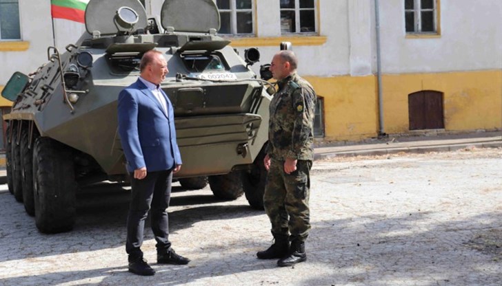 Отбелязваме 60 години от преместването на автошколата от Ловеч в Русе с богата празнична програма Отбелязваме 60 години от преместването на автошколата от Ловеч в Русе с богата празнична програма
