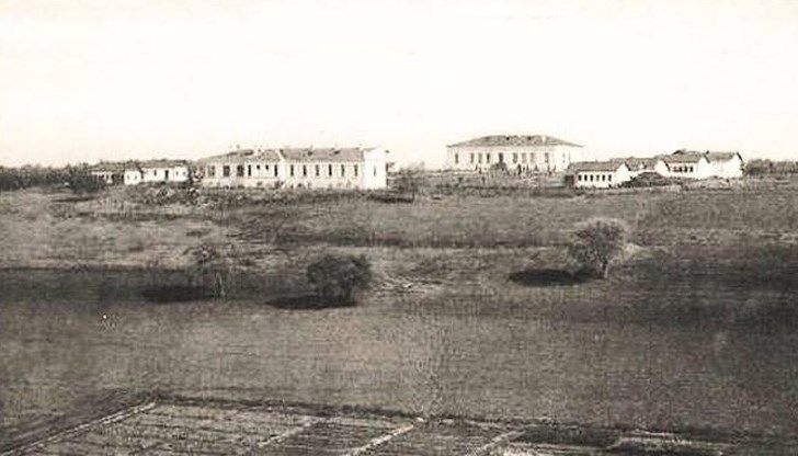На 13 декември 1879 година, преди 144 години, е основано е първото българско земеделско училище "Образцов чифлик"