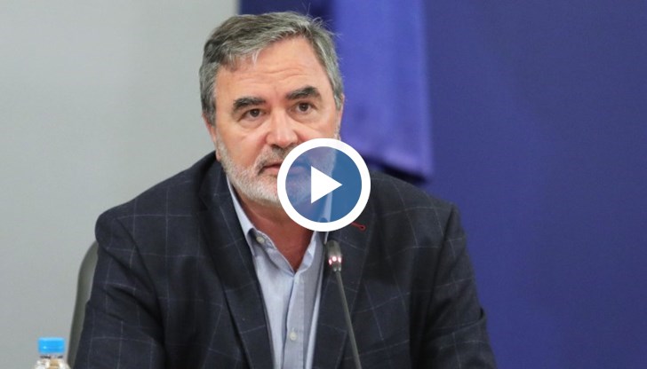 Масово хората заболяват от няколко вируса едновременно Масово хората заболяват от няколко вируса едновременно
