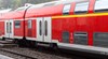 Аварийно спиране подпали влак в Германия
