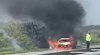 Кола изгоря като факел на пътя за Букурещ