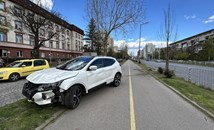 Дипломатически автомобил катастрофира пред Софийския районен съд