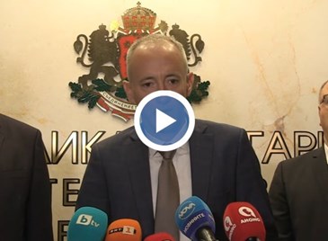 Красимир Вълчев: Ученици ходят ежедневно с ножове на училище Красимир Вълчев: Ученици ходят ежедневно с ножове на училище