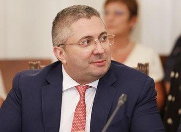 Парламентът прие "такса водомер" на първо четене Парламентът прие "такса водомер" на първо четене
