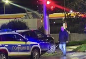 Пиян шофьор се заби в светофар при гонка с полицията в Пловдив Пиян шофьор се заби в светофар при гонка с полицията в Пловдив