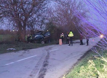 Момиче загина при тежка катастрофа край Русе Момиче загина при тежка катастрофа край Русе