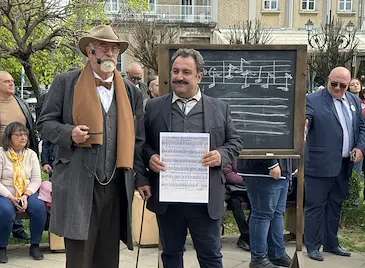 Възстановка в Русе съживи историята на химна „Върви, народе възродени“ Възстановка в Русе съживи историята на химна „Върви, народе възродени“